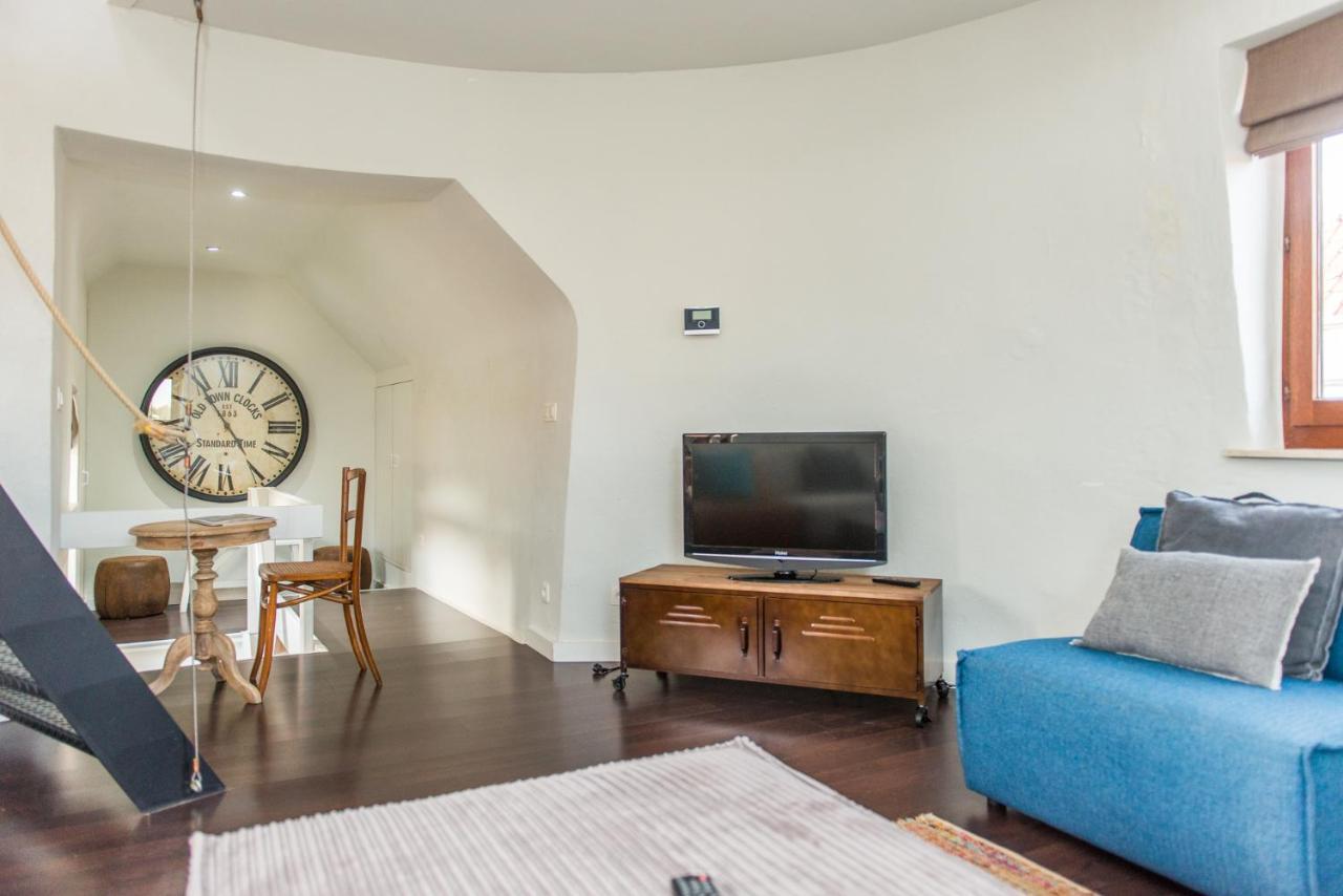 De Lievensmolen Villa Damme Bagian luar foto