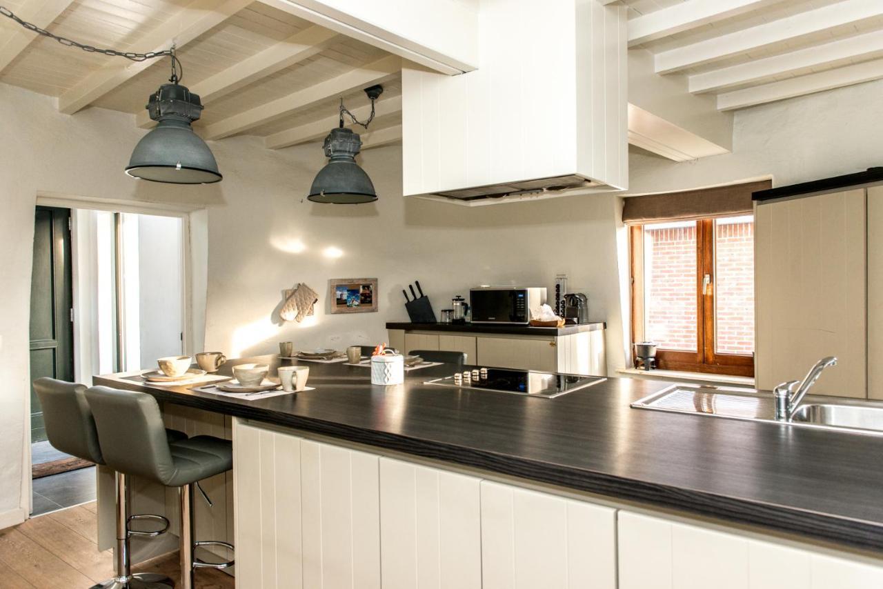De Lievensmolen Villa Damme Bagian luar foto